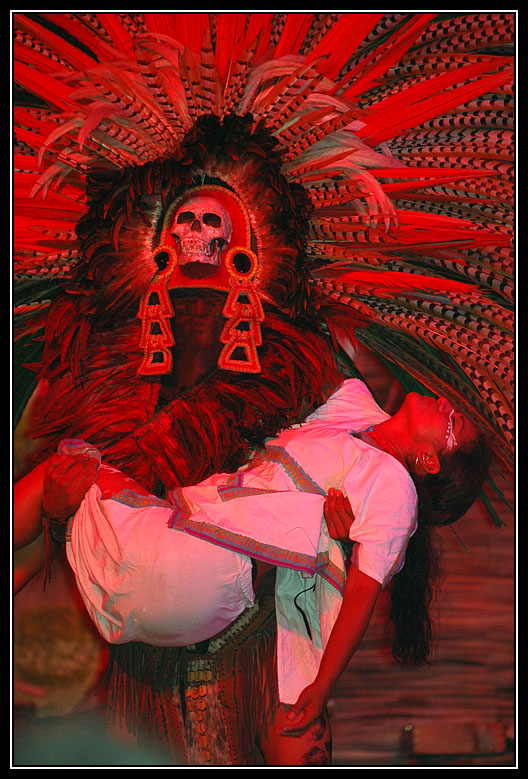 087 Mayan Show at Riu
